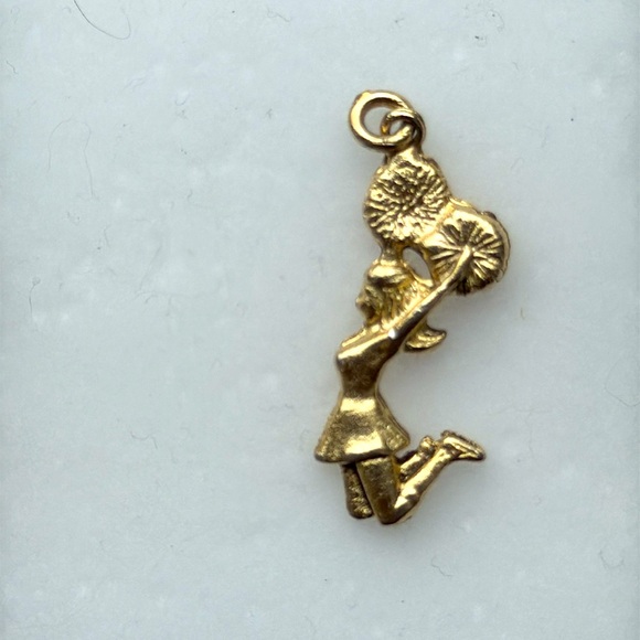 **Do Not Buy**For Phyllis only Cheerleader Pendant Necklace - Picture 4 of 5